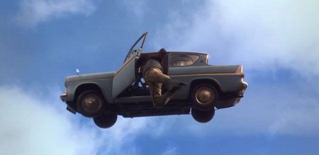 flying-ford-anglia-harry-potter