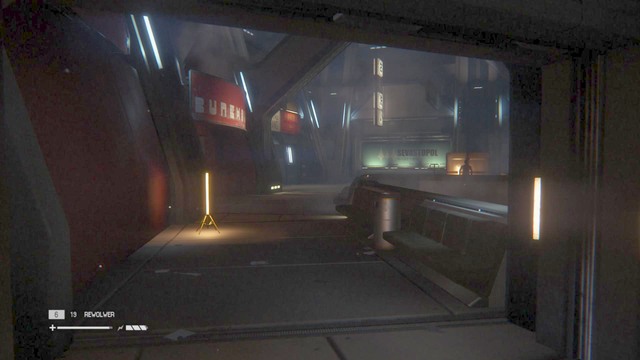 Once you get to the higher level, head toward the door on the left, which will open up automatically - Find a way to the Colonial Marshal Bureau - Walkthrough - Alien: Isolation - Game Guide and Walkthrough