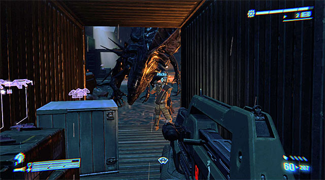 If you stand in the middle of the container, the queen won't be able to reach you - Survive the Queen - Mission 10: Derelict Reclaimed - Aliens: Colonial Marines - Game Guide and Walkthrough