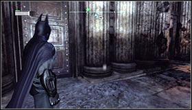 The less obvious option implies gliding onto the balcony above the main courthouse entrance #1 - Locate and enter Two-Face's Courthouse - Main story - Batman: Arkham City - Game Guide and Walkthrough