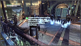 Glide forward and turn around to get behind the enemies' backs #1 - Climb the observation deck to stop Protocol 10 - Main story - Batman: Arkham City - Game Guide and Walkthrough