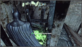 Turn on the Detective Mode thanks to which you should note that the wooden obstacle can be destroyed with the Explosive Gel #1 - Batman trophies (17-25) - Industrial District - Batman: Arkham City - Game Guide and Walkthrough