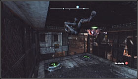 Stand on the first pressure plate #1 and afterwards use the Ceiling Climb skill by pressing RB #2 - Catwoman trophies - Industrial District - Batman: Arkham City - Game Guide and Walkthrough