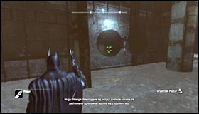Turn south and find the interactive hatch - Batman trophies (01-09) - Bowery - Batman: Arkham City - Game Guide and Walkthrough