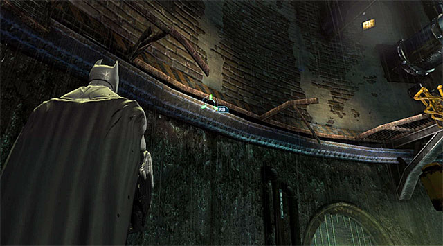 To continue climbing, you need to use the hook on the side ledge shown in the above screenshot - Uplink the National Criminal Database to the batcomputer - Main storyline - Batman: Arkham Origins - Game Guide and Walkthrough