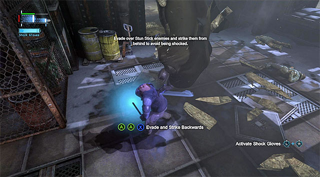 In here, for the first time (save Anarky and his side mission) you will encounter an enemy with stun gun - Disarm the bomb in the train station - Main storyline - Batman: Arkham Origins - Game Guide and Walkthrough