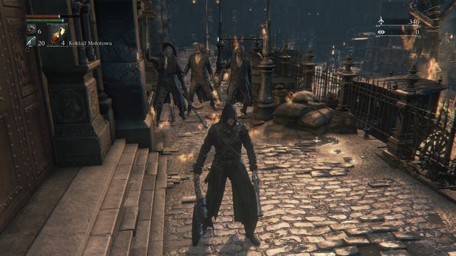 Well aimed cocktail might knock down few enemies at once. - General advices - Bloodborne - Game Guide and Walkthrough
