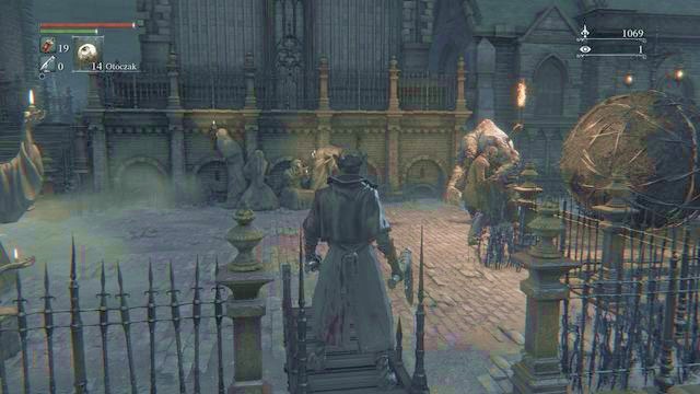 When you will exit the tunnel you need to watch out for two enemies. The path on your left leads to two sets of stairs who will let you go to an arena with boss. - Central Yharnam - Sewers - Walkthrough - Bloodborne - Game Guide and Walkthrough