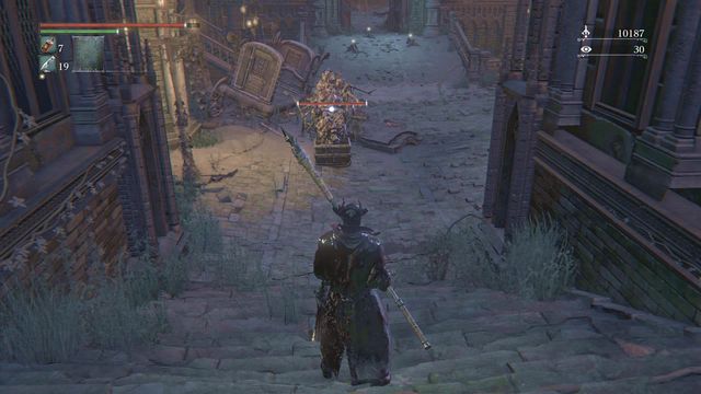 If you wait for a moment, enemy will turn his back to you. - Yahargul, Unseen Village - Yahargul Chapel - Walkthrough - Bloodborne - Game Guide and Walkthrough