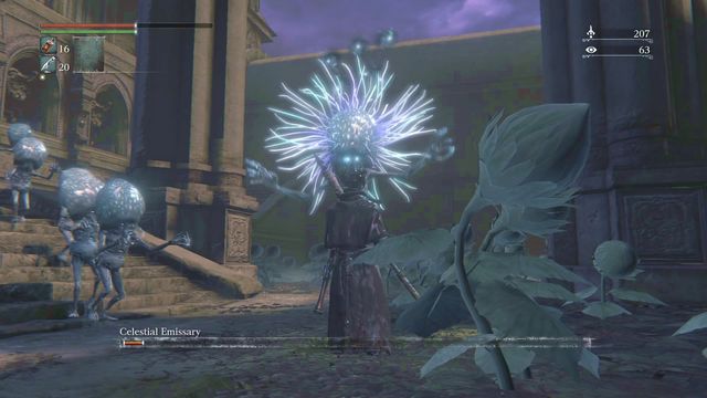 Tentacles means that he is ready to attack you with laser. - Celestial Emissary - Boss Fights - Bloodborne - Game Guide and Walkthrough