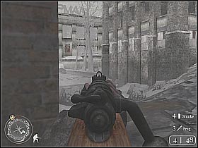 Sooner or later you will be forced to storm enemy positions (screen 1) - Stalingrad City Hall - Fortress Stalingrad - Call of Duty 2 - Game Guide and Walkthrough