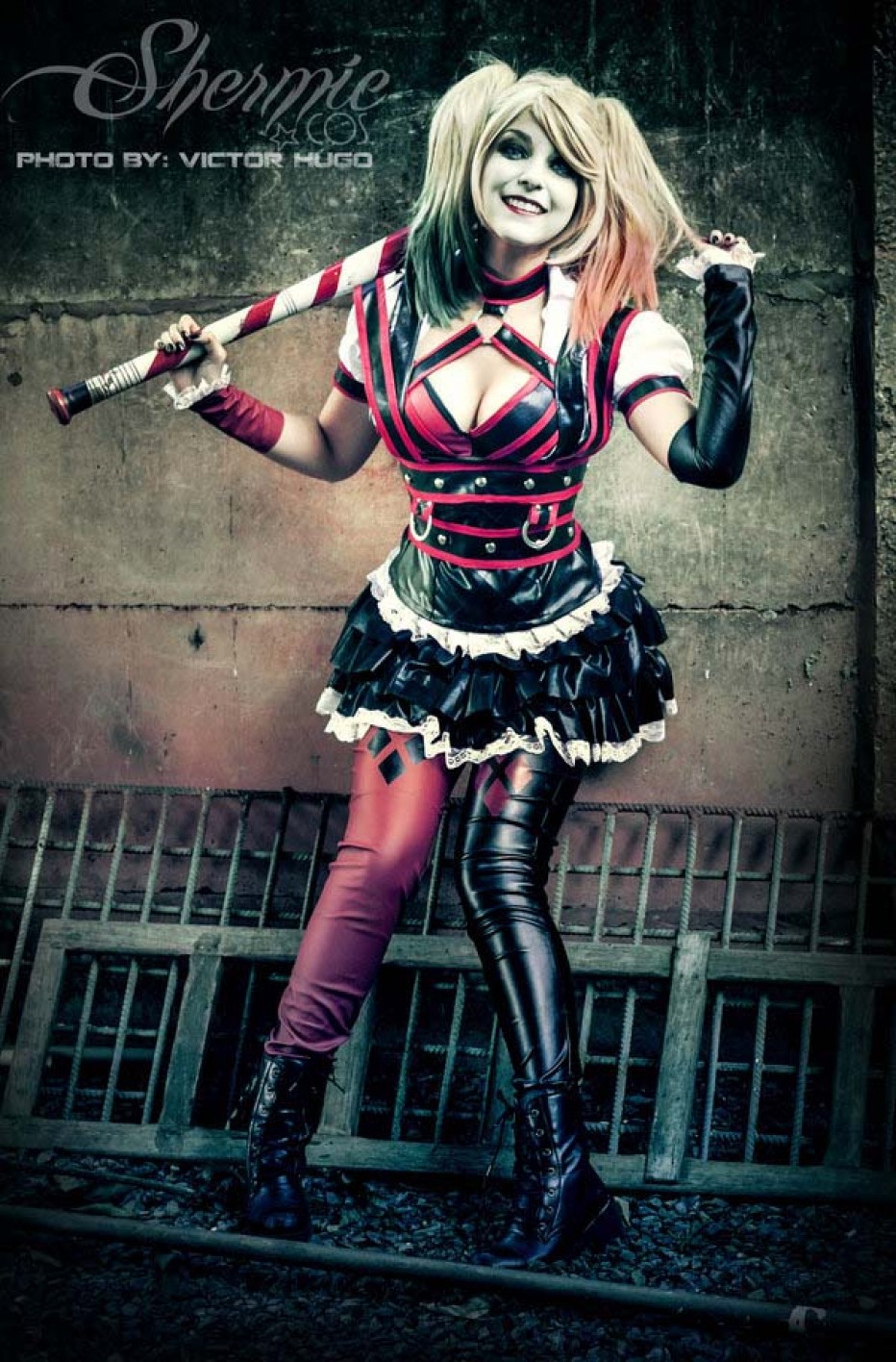 Harley-Quinn-Cosplay-Gamers-Heroes-29.jpg