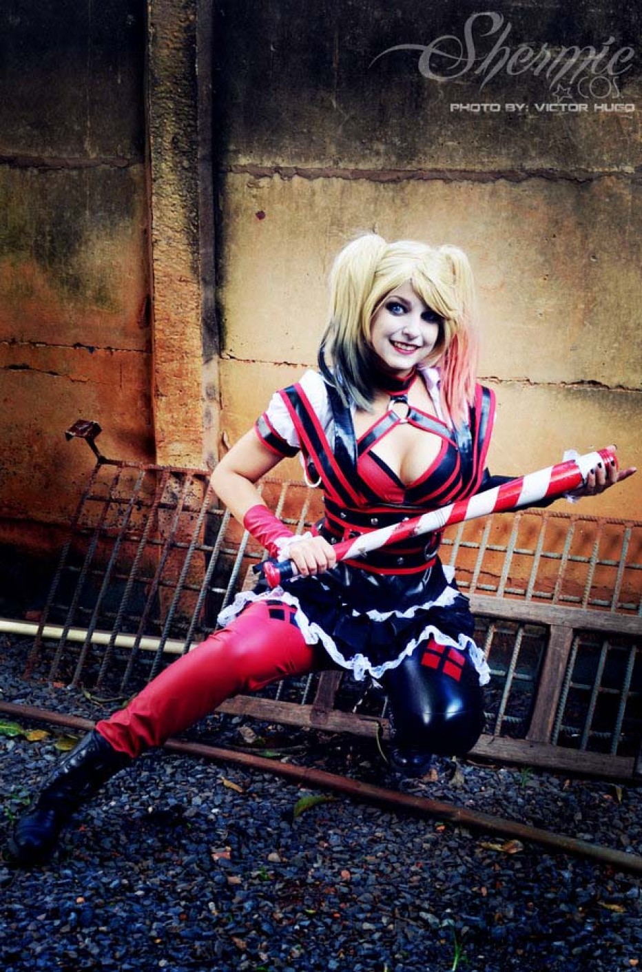 Harley-Quinn-Cosplay-Gamers-Heroes-11.jpg