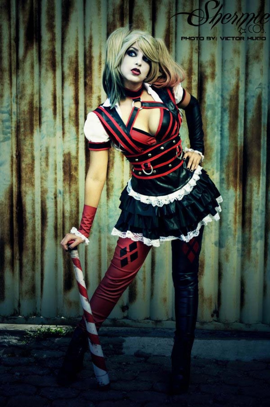 Harley-Quinn-Cosplay-Gamers-Heroes-10.jpg