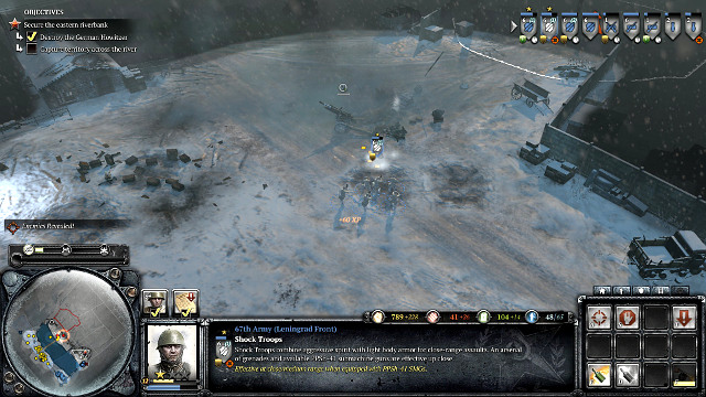 The howitzer is harmless when approached - Mission 07 - Land Bridge to Leningrad - The Campaign Mode - Company of Heroes 2 - Game Guide and Walkthrough