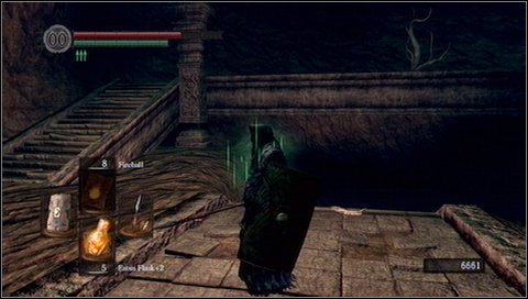 Behind the demon chamber youll encounter 2 more statues and the junction - stairs up and down - Demon Ruins - p. 2 - Walkthrough - Dark Souls - Game Guide and Walkthrough