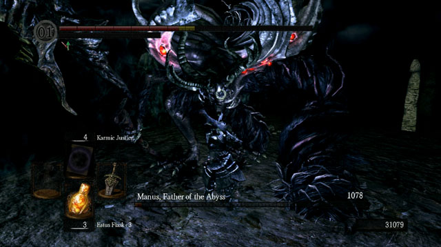 Try to keep close to the opponent - Manus, Father Of The Abyss - Artorias Of The Abyss - How to kill a boss - Dark Souls - Game Guide and Walkthrough