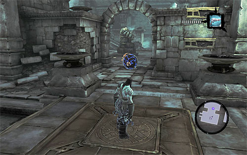 Next, step on the pressure plate shown on the above screen, which will cause the gate to open - Restore the Tears of the Mountain (1) - The Tears of the Mountain - Darksiders II - Game Guide and Walkthrough