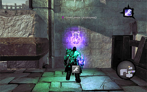 Send the first half of the soul to the left, to the interactive catch (the above screenshot), that appeared as a result of putting load on the pressure plate - Explore the City of the Dead - upper levels (1) - The City of the Dead - Darksiders II - Game Guide and Walkthrough