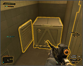 3 - (11) Travelling through the locker room area - Hunting the Hacker - Deus Ex: Human Revolution - Game Guide and Walkthrough