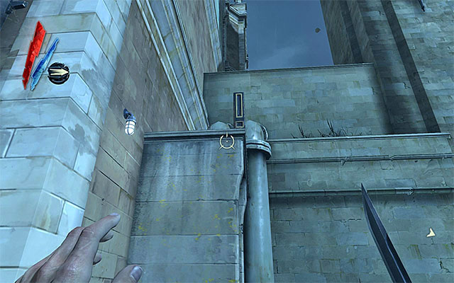 A method equally easy is to climb up on the items located to the left or to the right of the active wall - Getting past the first Wall of Light - Mission 2 - High Overseer Campbell - Dishonored - Game Guide and Walkthrough