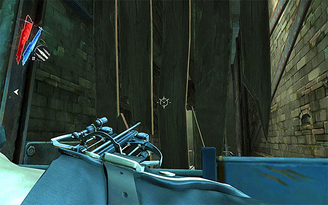 In order to unlock a path further, you need to smash the planks shown in the above screenshot - Exploring the second part of the sewers - Mission 7 - The Flooded District - Dishonored - Game Guide and Walkthrough