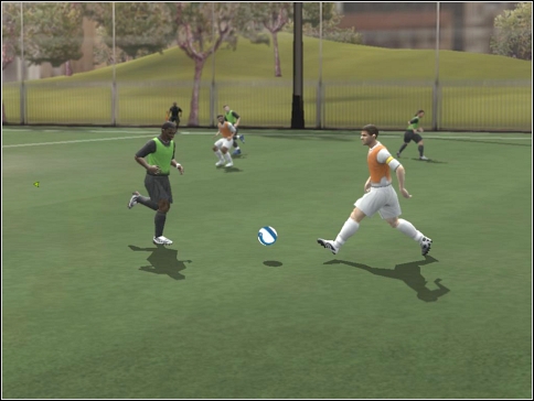 To make an easiest pass just press [S] - Passes - Controls - FIFA 08 - Game Guide and Walkthrough