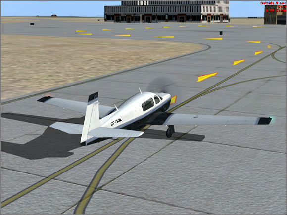 Arrows shown by Progressive Taxi aid help us with taxiing. - Taxiing to stand / parking - Exemplary flight: Mooney Bravo - Flight Simulator X - Game Guide and Walkthrough