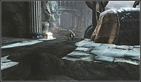 After jumping to the other side, approach the second crystal - Walkthrough - Judges of the Underworld part 2 - Walkthrough - God of War 3 - Game Guide and Walkthrough