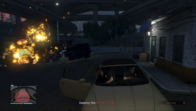 Blow up the police car and escape on the getaway car - Heist 2: Prison Break - Heists (DLC) - Grand Theft Auto Online - Game Guide and Walkthrough