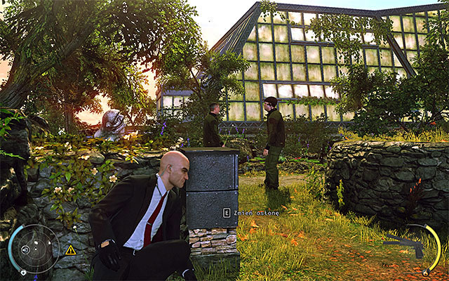 Wait until the guard goes away and go left - Gardens - 1: Personal Contract - Hitman: Absolution - Game Guide and Walkthrough