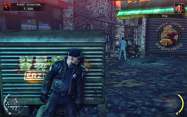 After the King of Chinatown stops in the side alley, make sure that he is not watched by anyone and only after that decide, how you want to get rid of him - Chinatown square - Murdering the King of Chinatown - 2: The King of Chinatown - Hitman: Absolution - Game Guide and Walkthrough