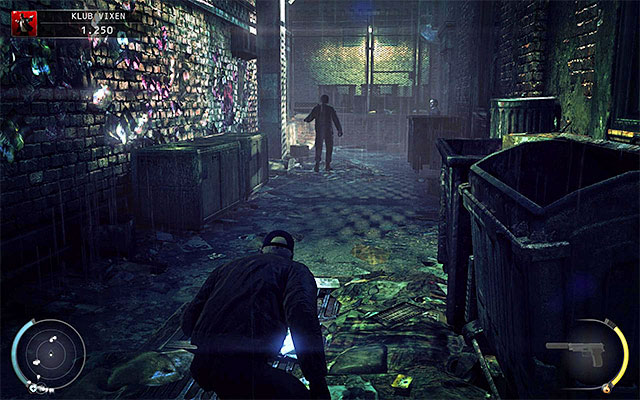 Patiently wait until officers turn around, quickly jump over the wall and head straight ahead - Courtyard - 5: Hunter and Hunted - Hitman: Absolution - Game Guide and Walkthrough
