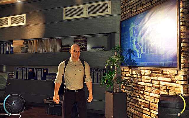 Obtaining mansion interior guard disguise is also easy - clothes can be found in the head of security room (Cliff stage) - 1: Personal Contract - Challenges - Hitman: Absolution - Game Guide and Walkthrough