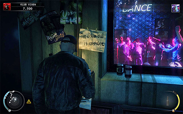 Stand by the mirror and wait for Dom - 5: Hunter and Hunted - p. 1 - Challenges - Hitman: Absolution - Game Guide and Walkthrough