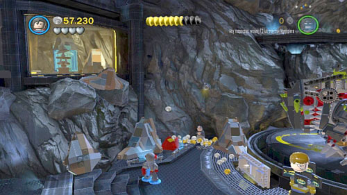 Unwelcome Guests - in the location with dinosaur - Citizen in peril - Minikits - LEGO Batman 2: DC Super Heroes - Game Guide and Walkthrough