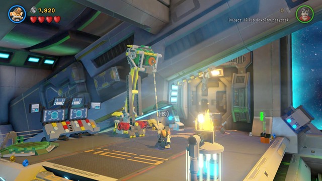 After completing the task, go to the left side and put out the fire using Batmans Arctic Suit - How to unlock The Atom - General tips - LEGO Batman 3: Beyond Gotham - Game Guide and Walkthrough