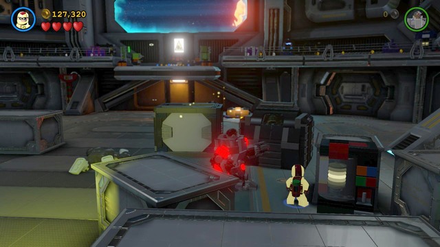 After the fight, switch characters to Robin, charge up the energy at the generator, and head right - Space Station Infestation - Walkthrough - LEGO Batman 3: Beyond Gotham - Game Guide and Walkthrough