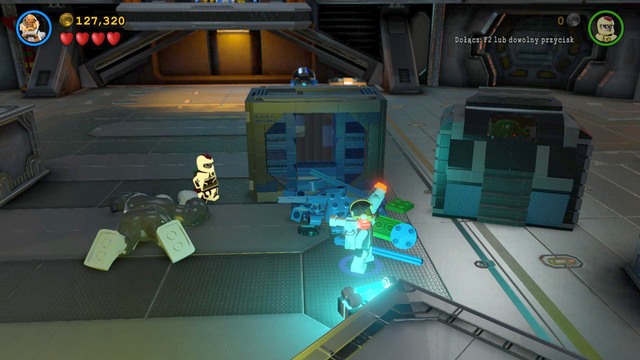 Once the container is pumped, start fighting Croc as Cyborg wearing the Giant Suit - Space Station Infestation - Walkthrough - LEGO Batman 3: Beyond Gotham - Game Guide and Walkthrough