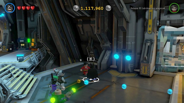 When you can control your characters again, approach Plastic Man and learn how to open a locked, frozen door - The Lantern Menace - Walkthrough - LEGO Batman 3: Beyond Gotham - Game Guide and Walkthrough