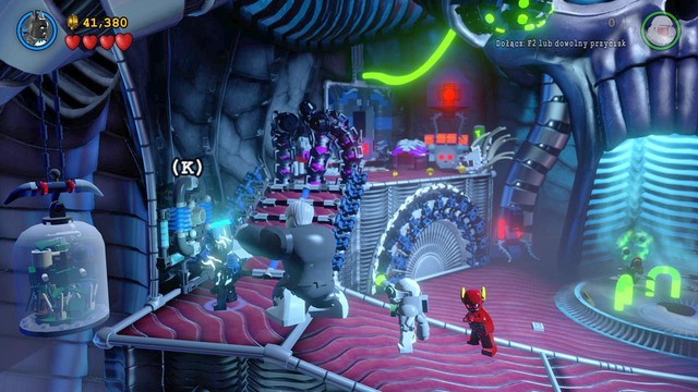 Go on the other side as Batman wearing Electricity Suit and transmit the power you previously gathered into the nearby console - The Lantern Menace - Walkthrough - LEGO Batman 3: Beyond Gotham - Game Guide and Walkthrough
