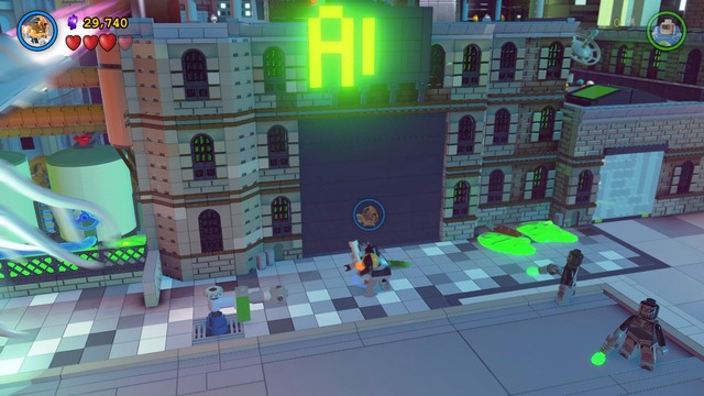 When you arrive to Gotham, smash all the objects in the area and use the resulting bricks to create a machine - Big Trouble in Little Gotham - Walkthrough - LEGO Batman 3: Beyond Gotham - Game Guide and Walkthrough