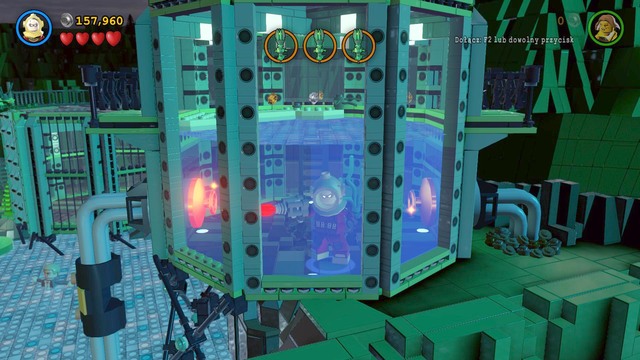 Approach the tall water tank as Robin and press the correct button to lower the ladder - Big Trouble in Little Gotham - Walkthrough - LEGO Batman 3: Beyond Gotham - Game Guide and Walkthrough