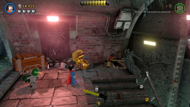 You can collect the first Minikit when destroying the five golden toilets - Minikits - Pursuers in the Sewers - secrets - LEGO Batman 3: Beyond Gotham - Game Guide and Walkthrough