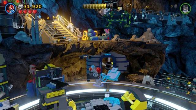 Another Minikit can be found behind the blue gate, on the higher level of this mission (on the left) - Minikits - Breaking BATS! - secrets - LEGO Batman 3: Beyond Gotham - Game Guide and Walkthrough
