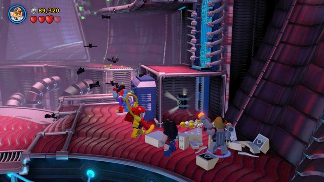 The third Minikit is located in the main hall - Minikits - The Lantern Menace - secrets - LEGO Batman 3: Beyond Gotham - Game Guide and Walkthrough