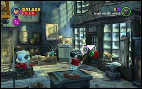 Use all the bricks to create (WL) a sword, which you should then send (WL) to the wizard running from the dragon on the painting #1 - Walkthrough - Year 2 Part 1 - Walkthrough - LEGO Harry Potter: Years 1-4 - Game Guide and Walkthrough