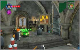 Drink the potion - now you can freely choose a character into which you want to change #1 - Walkthrough - Year 2 Part 1 - Walkthrough - LEGO Harry Potter: Years 1-4 - Game Guide and Walkthrough