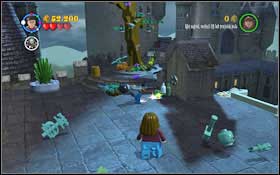 Use the planks blocking the passage with the character on the right (WL) and create a passage for the other one #1 - go through the door - Walkthrough - Year 3 Part 2 - Walkthrough - LEGO Harry Potter: Years 1-4 - Game Guide and Walkthrough