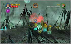 Go right - turn round the knocked over cauldron #1 with (WL) - Walkthrough - Year 4 Part 1 - Walkthrough - LEGO Harry Potter: Years 1-4 - Game Guide and Walkthrough